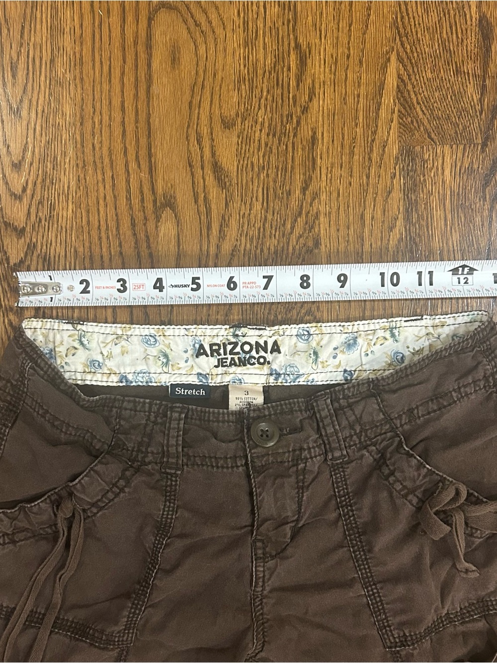 Y2K Earthy Brown Utility Cargo Capris - Picture 3 of 6